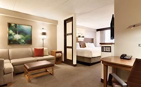 Hyatt Place Sterling Dulles Airport North